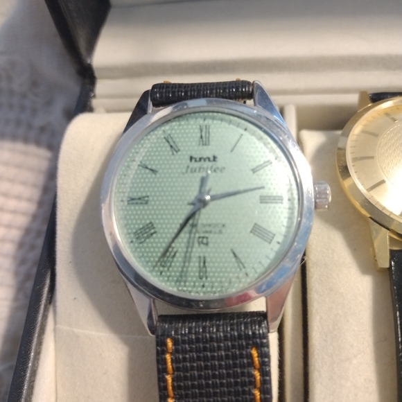 Watch bundle - Picture 7 of 7